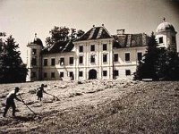 Dvorac Brezovica 1940-ih godina